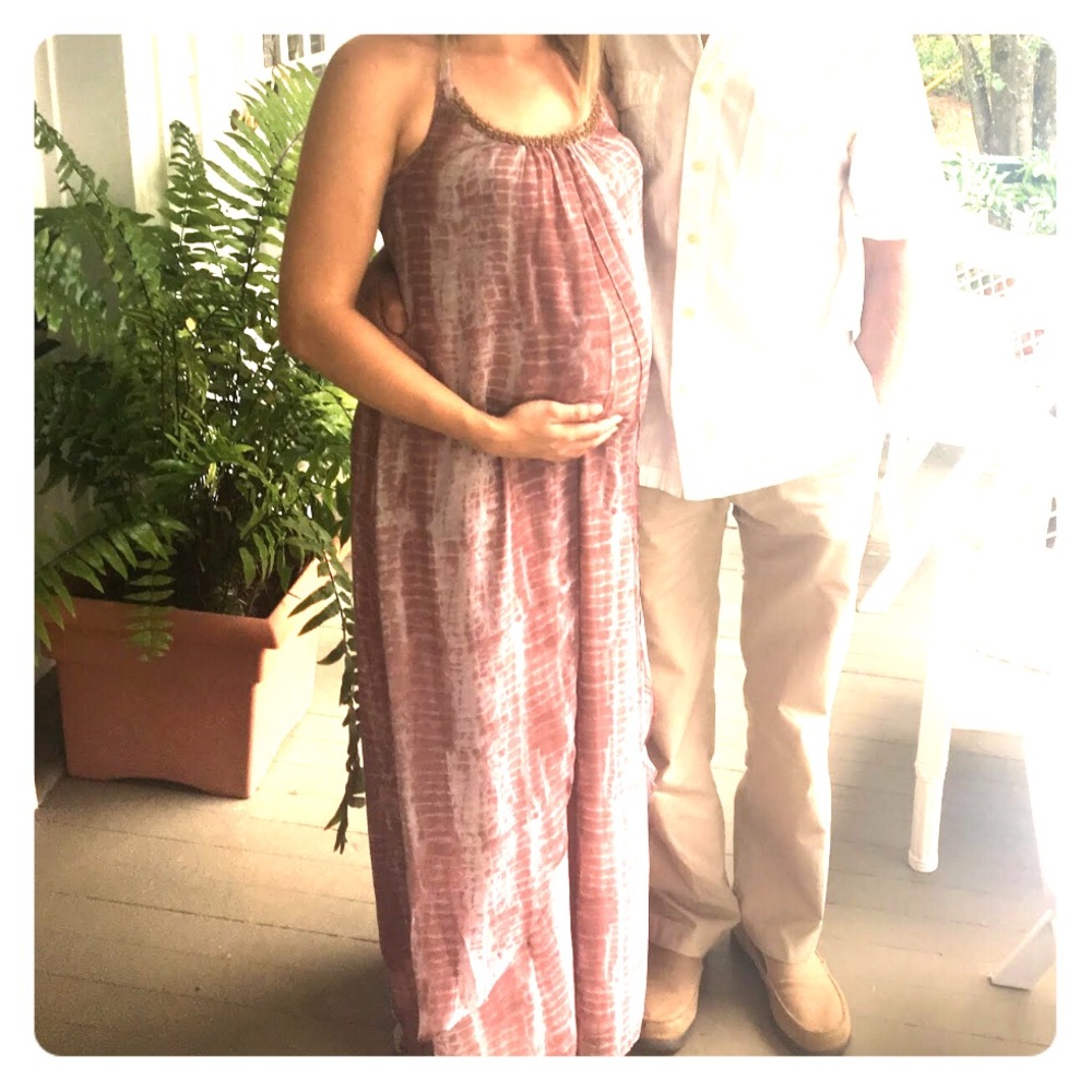 Maternity maxi dress (small) mauve